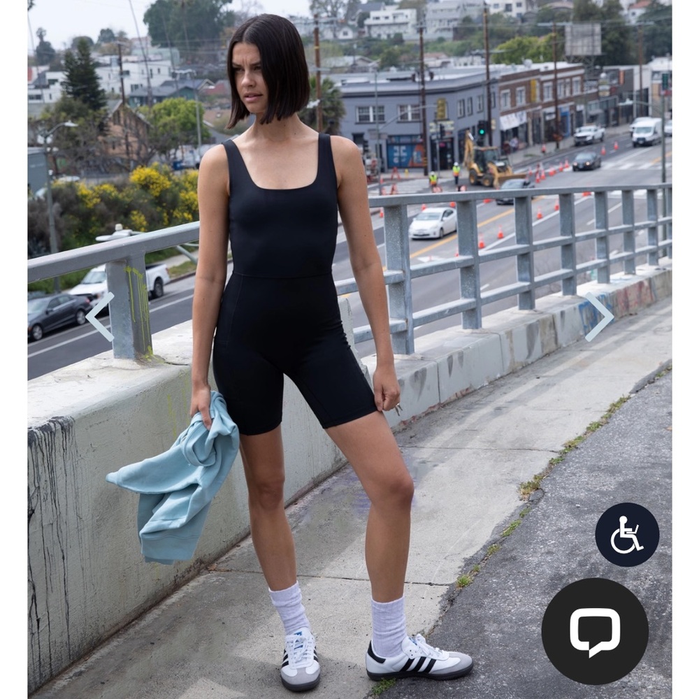 Oak + Fort “Fitted Romper with Pockets”